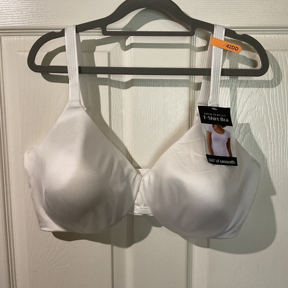 Bali Other - NWT Bali White All Around Smoothing Underwire Bra 42DD